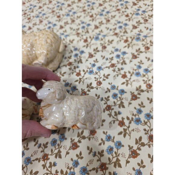 OTAGIRI Sheep Lamb Salt And Pepper Shaker Set Vintage 1983 Stickers‎ NO STOPPERS - Picture 5 of 7